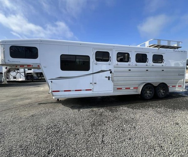 1 2020 Trails West Sierra Gooseneck 4 Horse