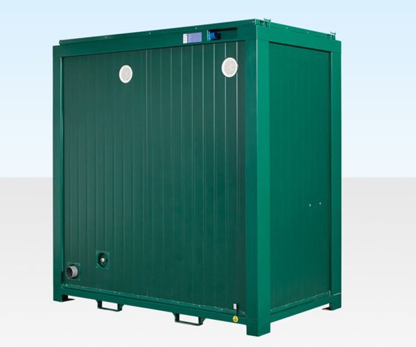 1 Double Mains Toilet 8Ft x 5Ft