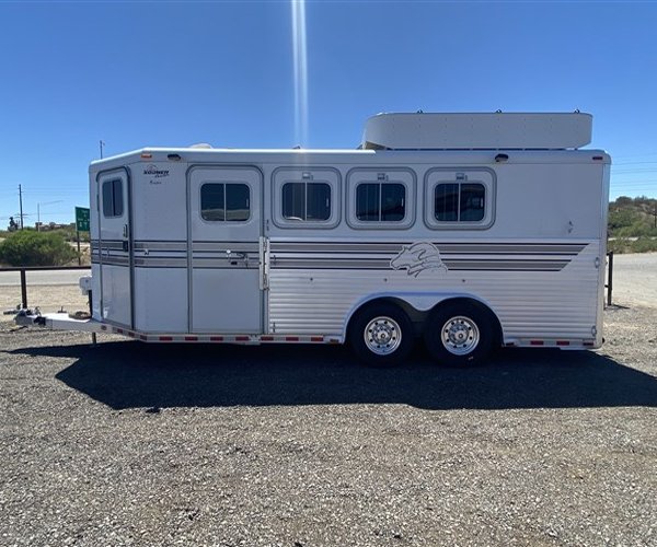 2 2000 Sooner 4 Horse Bumper Pull SUPER CLEAN