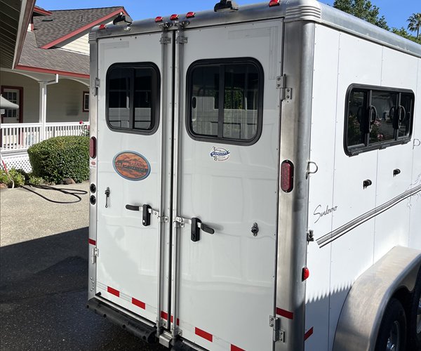 2013 Sundowner Trailers Sportman 3 Horse Triler