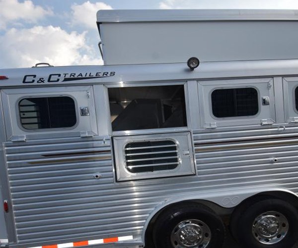 2008 C and C Trailers 4 Horse Bumper Horse Trailer