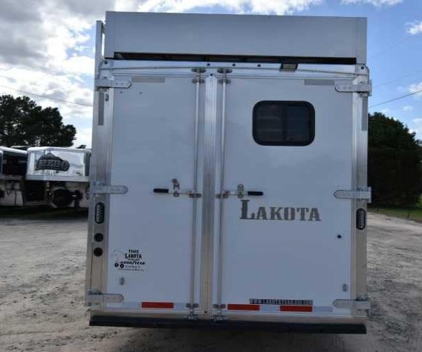 3 2018 Lakota 84HBPSL 4 Horse Trailer with 2′ Short Wall