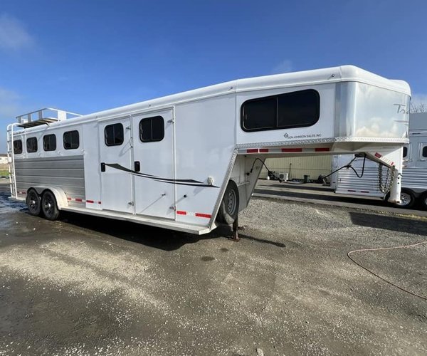 3 2020 Trails West Sierra Gooseneck 4 Horse