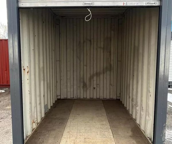 4 10ft Shipping Container For Sale