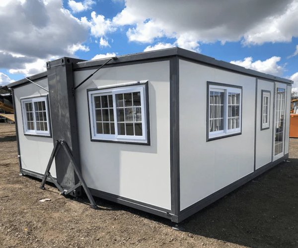 4 Tiny Home 15ft x 20ft Expandable Prebuilt Home