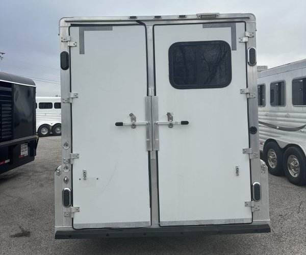 2004 Cherokee Trailers 4H GN Horse Trailer