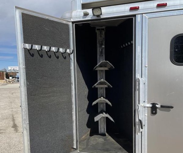 2016 Hart Ultimate 4H Bumper Pull