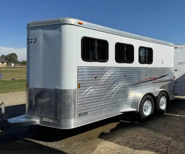 4 2008 Exiss Sport ES 30B 3 horse slant horse trailer